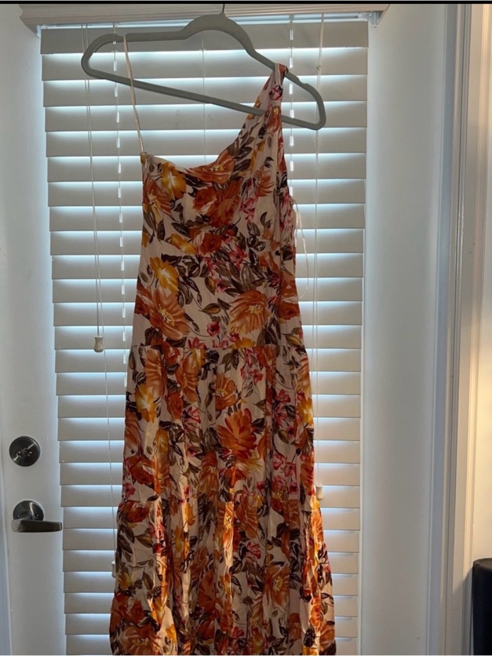 Petal & Pup One-Shoulder White and Orange Floral Midi Dress - Picture 2 of 4